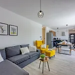 Apartmán Modern Ana With Jacuzzi And Pool Poreč