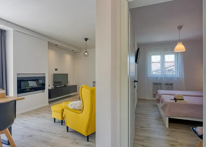 Modern Ana With Jacuzzi And Pool Apartman