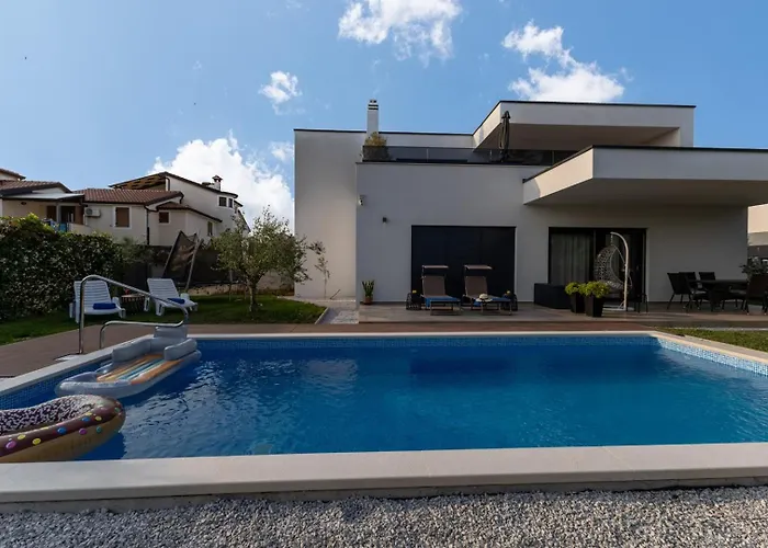 Apartman Modern Ana With Jacuzzi And Pool Porec